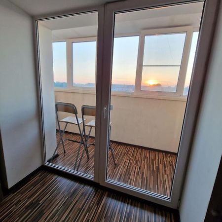 Apartment On Republic Square Ustʼ-Kamenogorsk 外观 照片