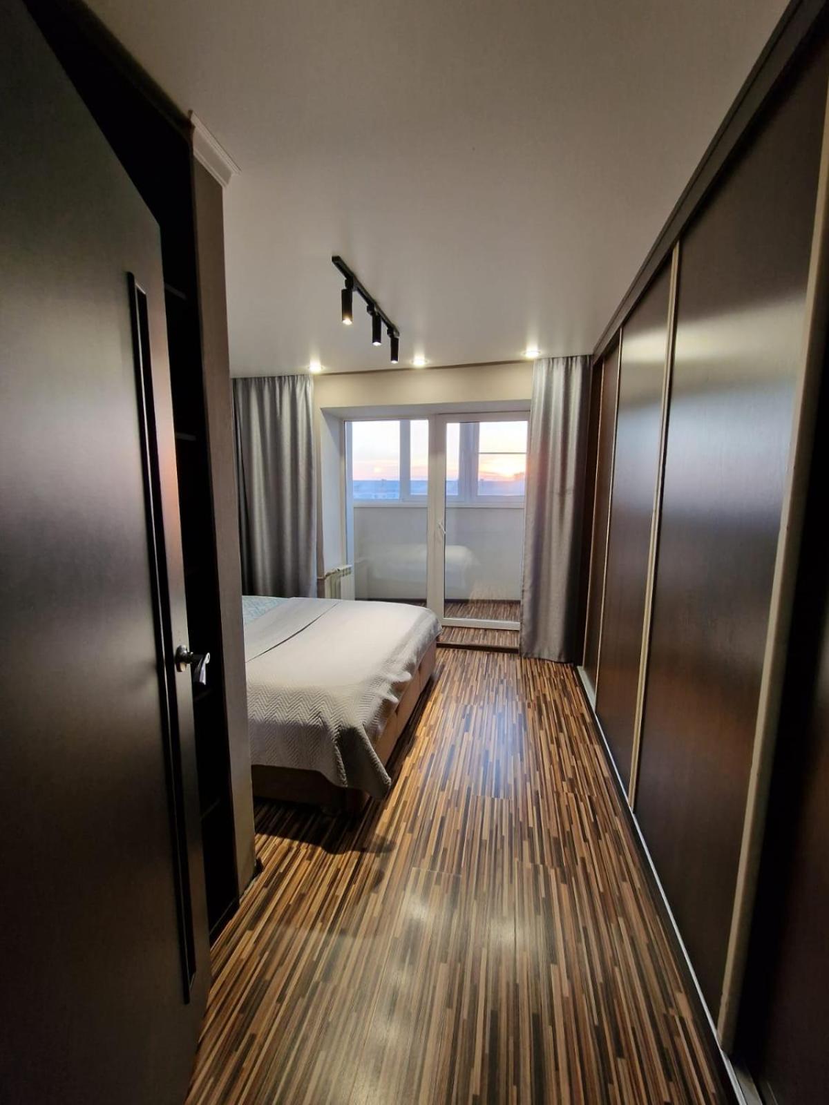 Apartment On Republic Square Ustʼ-Kamenogorsk 外观 照片