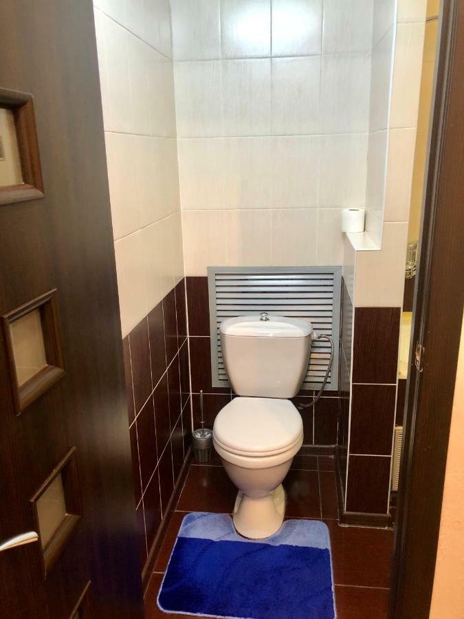 Apartment On Republic Square Ustʼ-Kamenogorsk 外观 照片