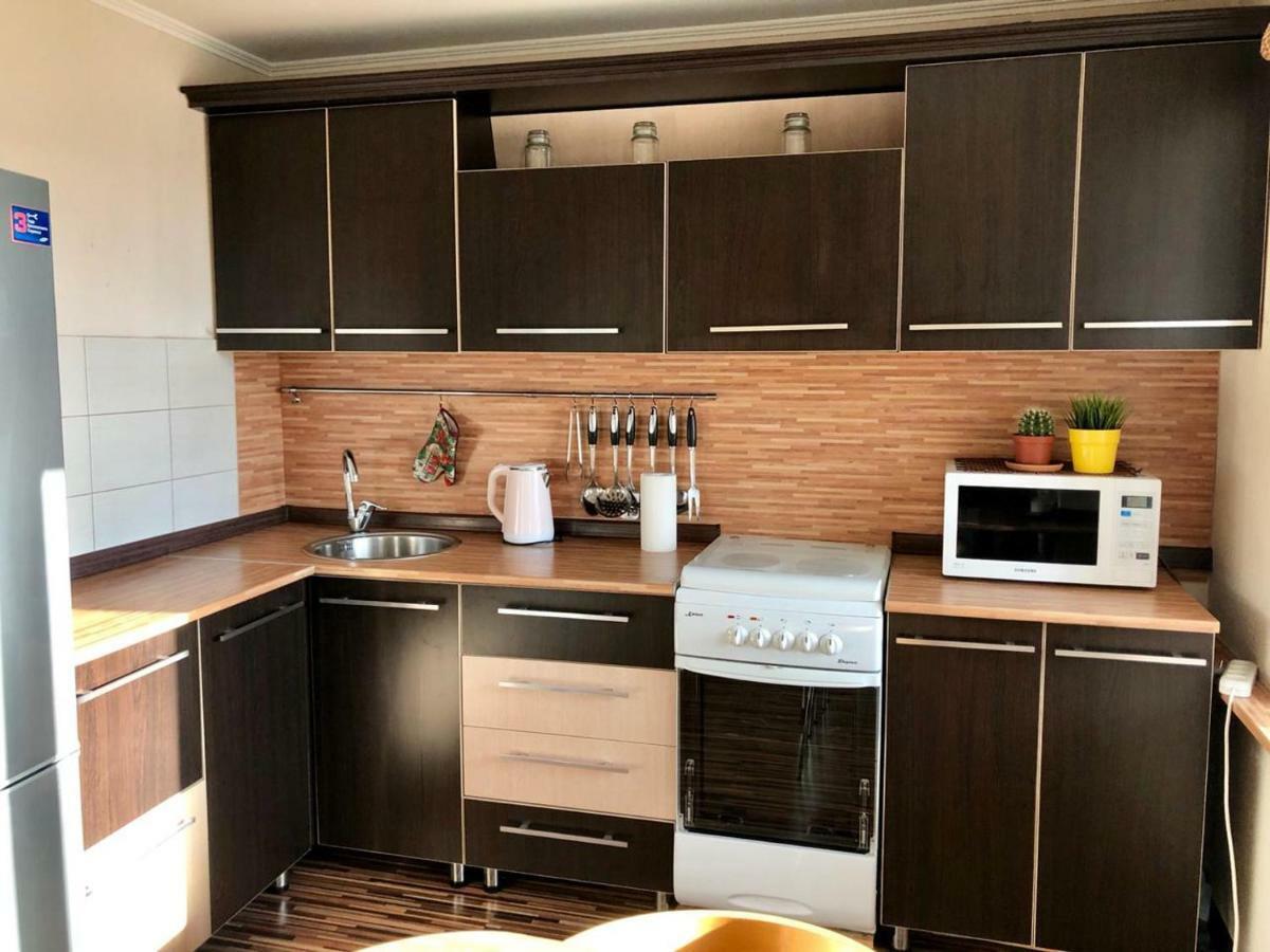 Apartment On Republic Square Ustʼ-Kamenogorsk 外观 照片